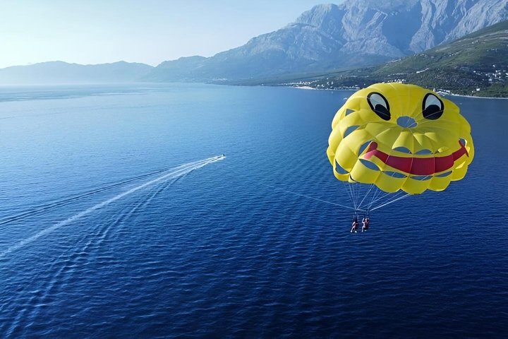 Parasailing Adventure in Makarska by MPL Nautika