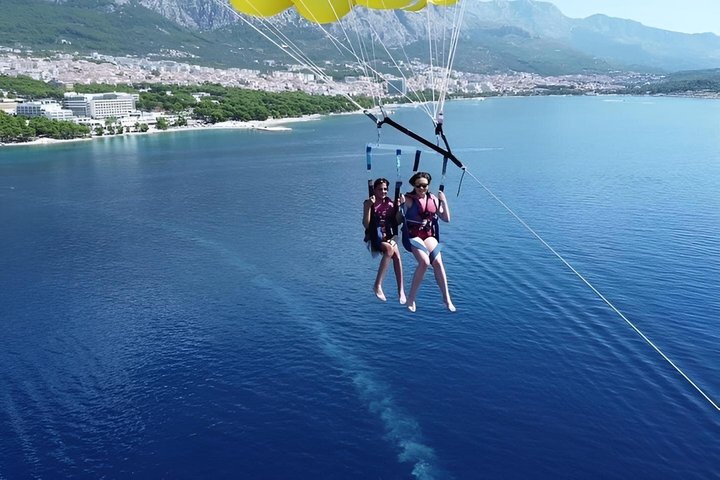 Parasailing Adventure in Makarska by MPL Nautika