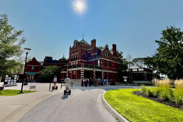 Kansas City Segway Tour: Art and Glide