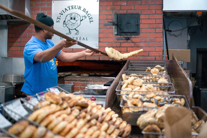 Montreal Mile End Food Tour with Bagel, Poutine & 7 Tastings