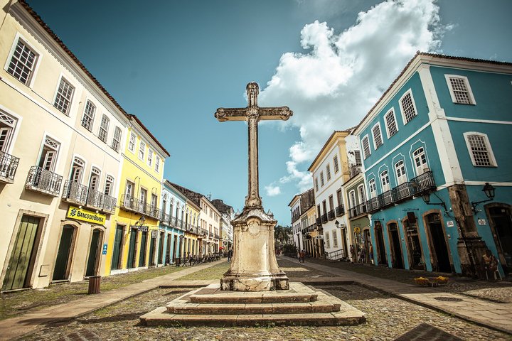 Bahia Bites Salvador Food Tour with 12+ Tastings
