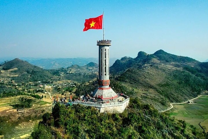 Private Transfer From Ha Giang To Hanoi / Hanoi Airport(HAN)
