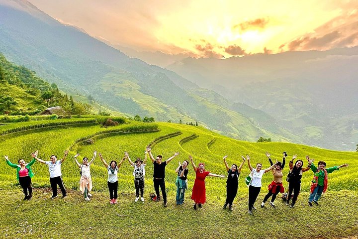 Private Transfer From Ha Giang To Hanoi / Hanoi Airport(HAN)