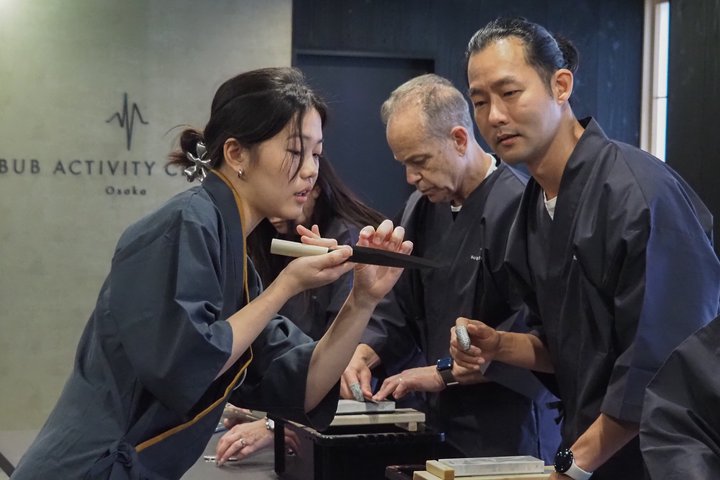 Make Your Own Knife in Osaka (Sharpening and Engraving)