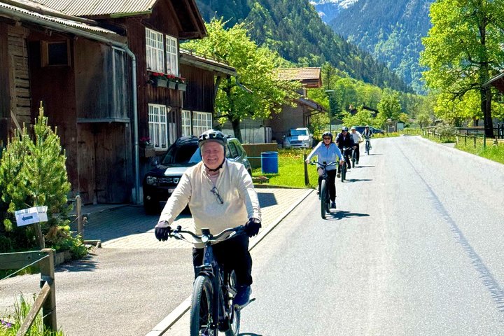 Lauterbrunnen E-Bike Tour - Trümmelbach Falls & Hidden Valleys