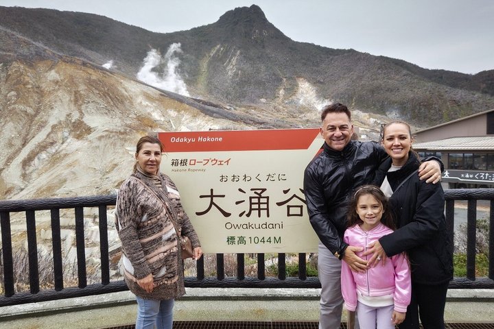 Hakone Full-Day Customized Private Tour with Licensed Guide