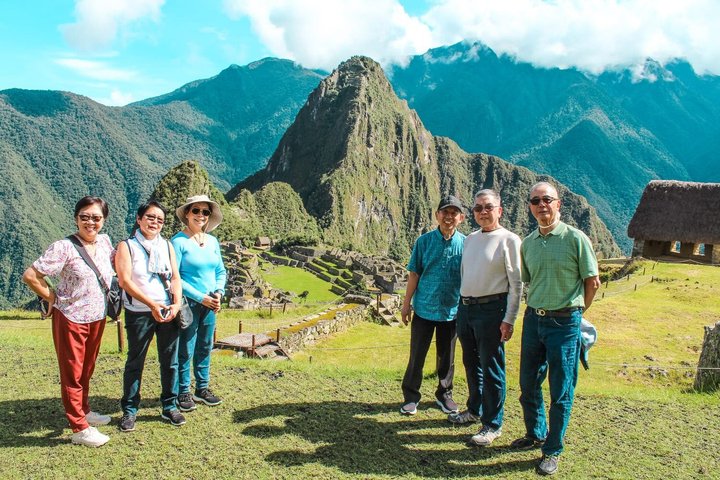 2-Day Tour from Cusco Sacred Valley and Machu Picchu by Train