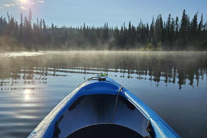 5 Hours Watercraft Rental with Lunch in Yellowknife