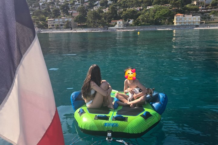 Private boat rental between Nice and Monaco
