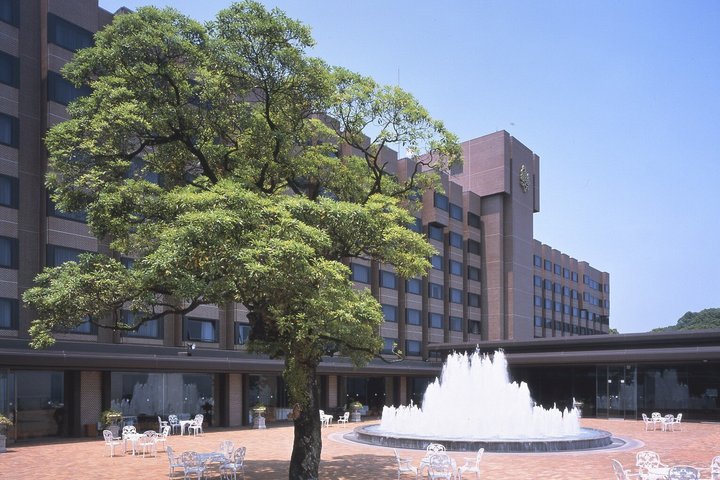 Kagoshima Luxury Hot Springs and Gourmet Lunch at Shiroyama Hotel