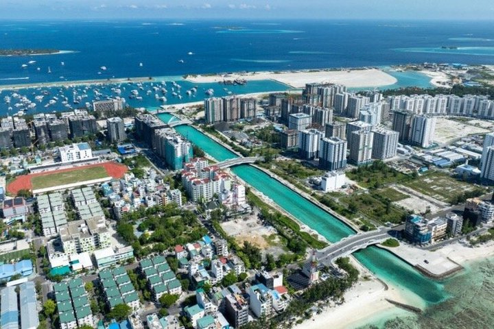 Maldives 3 Island City Tour from Malé Hulhumalé and Villingili
