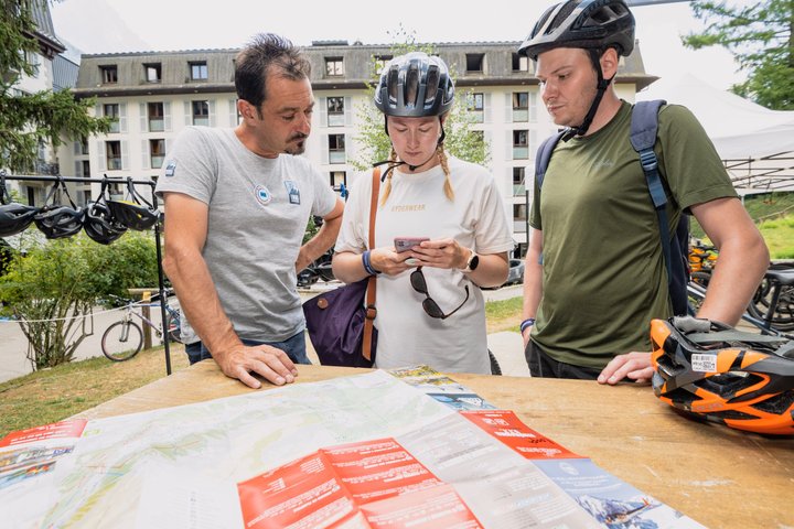 Chamonix Electric Mountain Bike Rental for Scenic Adventures
