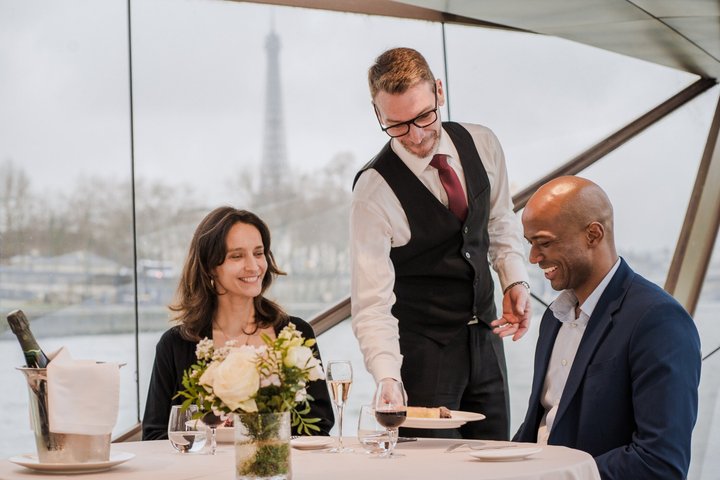 Bateaux Mouches® Dinner Cruise on the Seine River in Paris
