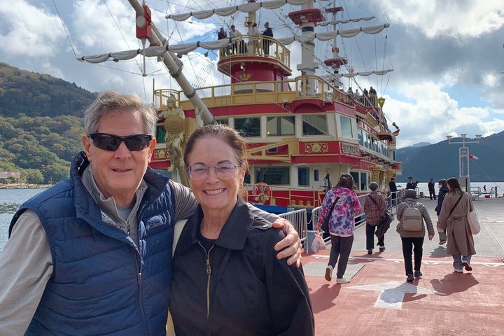 Hakone in 1 Day by Private Car with Licensed Guide