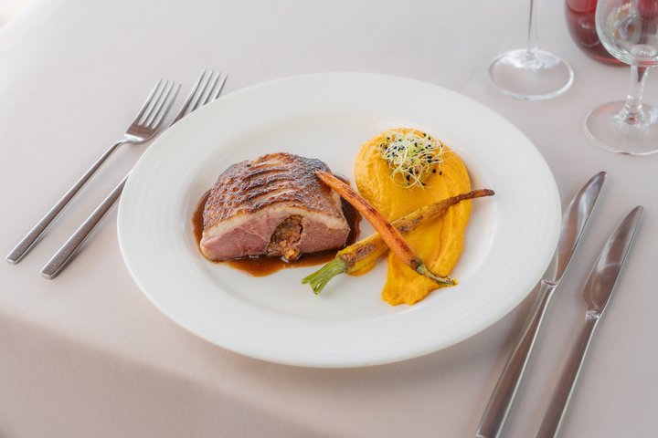 Bateaux Mouches® Dinner Cruise on the Seine River in Paris