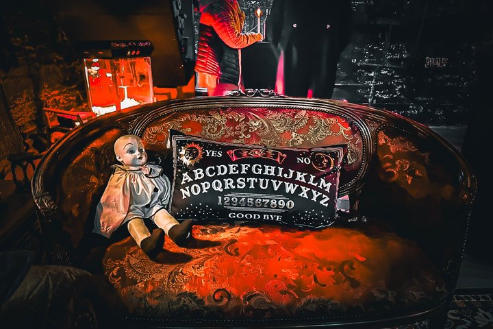 #1 Ghost Tour in the Midwest : Candlelight Trolley Tour