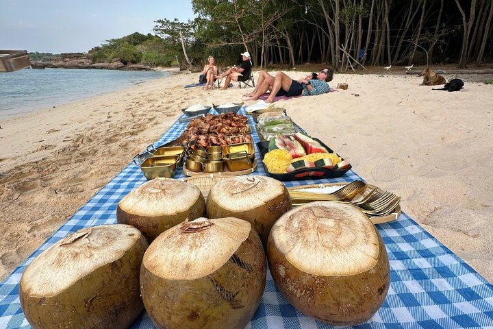 Phu Quoc: Discovery Snorkeling Tour with Island BBQ (Max 12 pax)