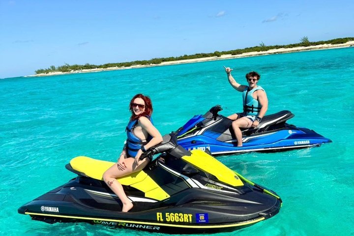 Grand Turk Jet Ski Experience – Cruise Ship Adventure by Aquajets