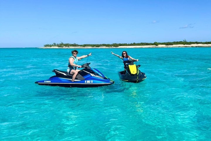 Grand Turk Jet Ski Experience – Cruise Ship Adventure by Aquajets