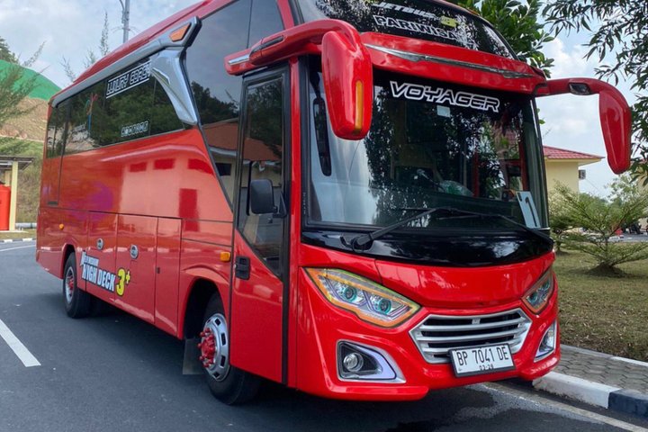 Batam Private Car and Bus Charter Package