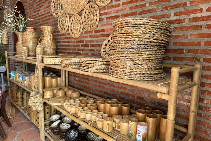 Cai Rang Floating Market – Bike, Cook & Weave the Mekong