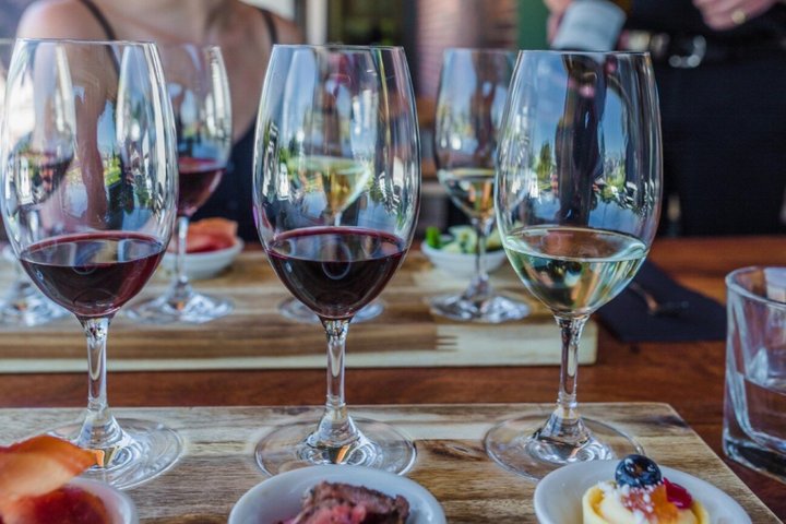 Ultimate Swan Valley Food and Wine Day Trip from Perth