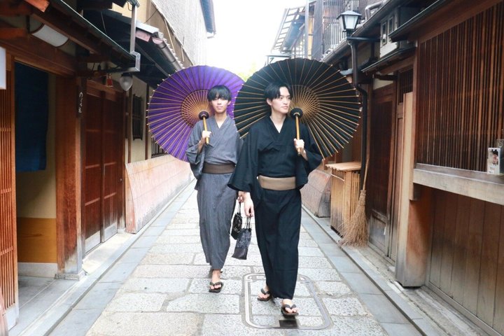 Kawagoe: Family-Friendly Kimono & Yukata Experience at WARGO