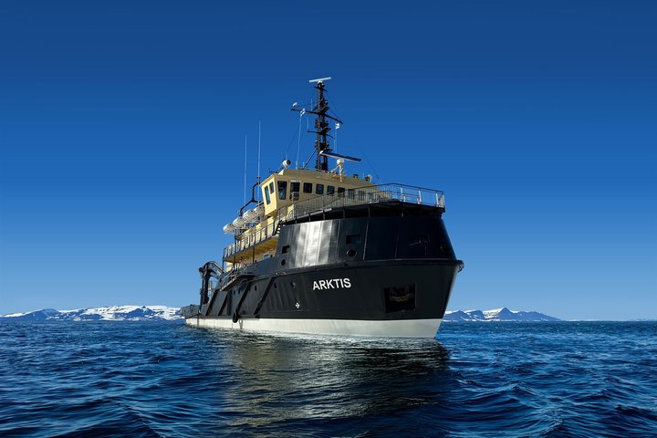 Svalbard Icebreaker Cruise and Arctic Floating Adventure