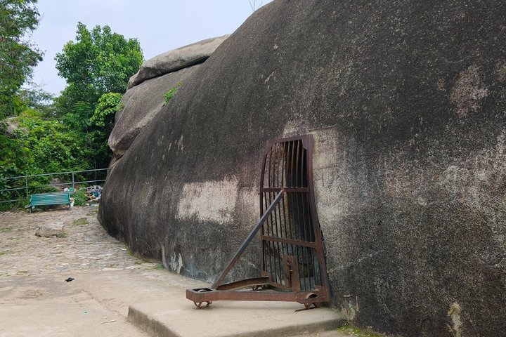 A Day Trip of Dungeshwari Caves and Barabar Caves from Bodhgaya.