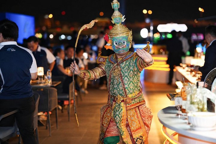 Bangkok Luxury Dinner Cruise with Thai Cultural Show by Sawasdee
