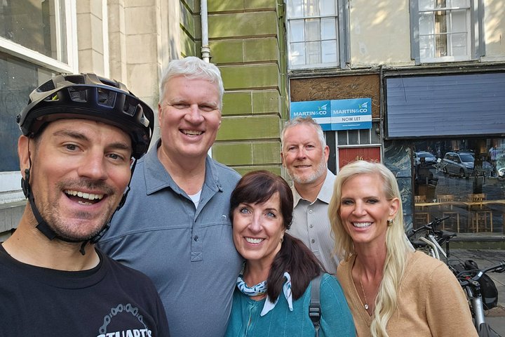 The Ultimate E Bike Tour of Stirling: The Best Way to See More