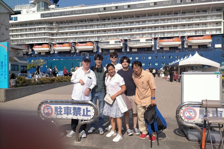 Fuji Nature Customized Private Tour by Car with Licensed Guide