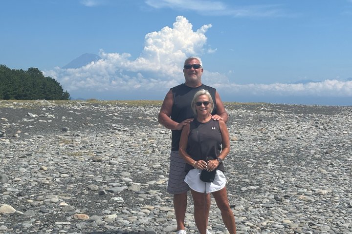 Fuji Nature Customized Private Tour by Car with Licensed Guide