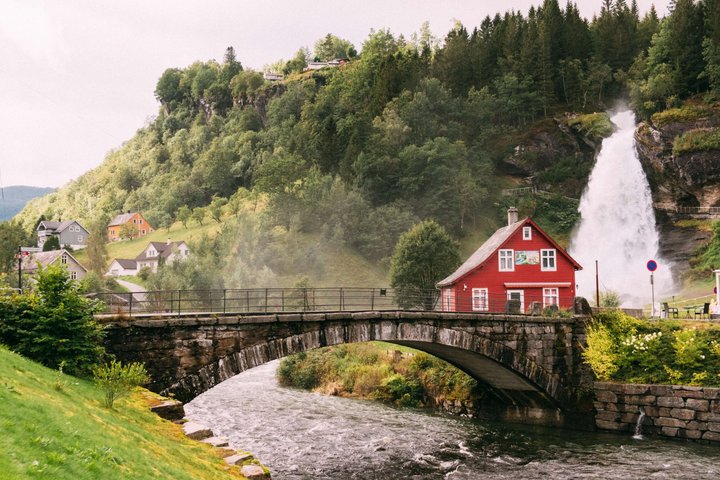 Bergen: Tour National Park Folgafonna and Glacier Lake