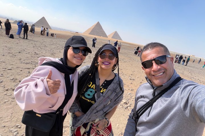 Private Tour Giza pyramids ,Sphinx and Grand Egyptian Museum GEM