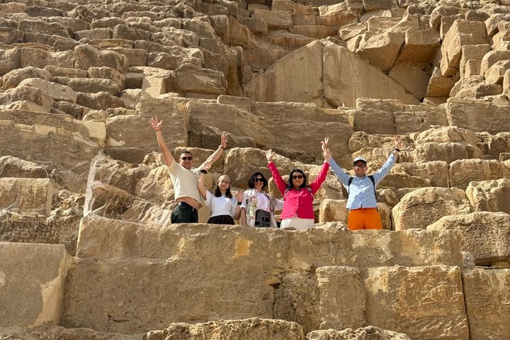 Private Tour Giza pyramids ,Sphinx and Grand Egyptian Museum GEM