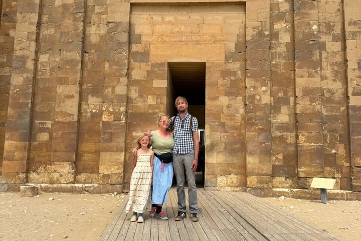 Saqqara , Memphis and Dahsur Day Tour