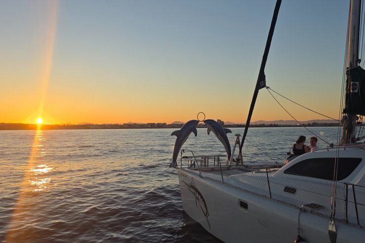 Torrevieja Sundowner Tour by Catamaran Apaleo