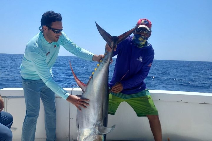 Zihuatanejo Private Fishing Tour Experience