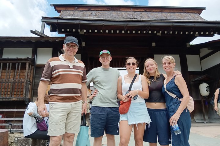 Takayama Customized Half-Day Tour with Licensed Local Guide