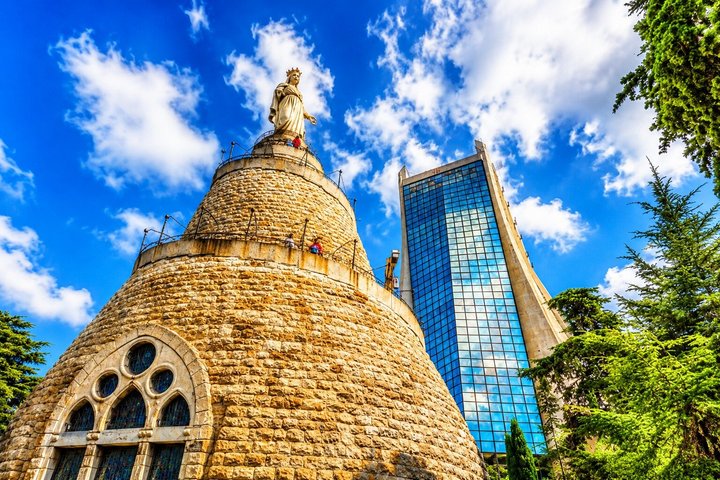 Jeita Grotto, Harisa & Byblos: Small Group Tour with Hotel pickup