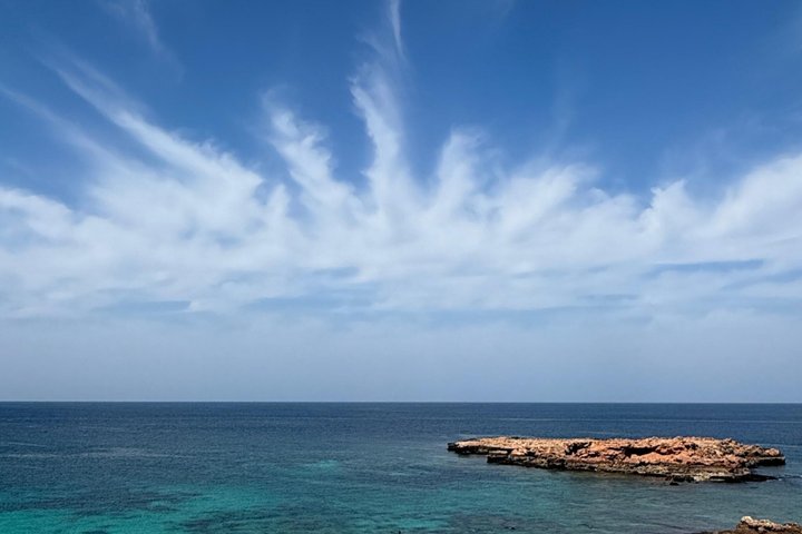 Snorkeling in Daymaniat Island