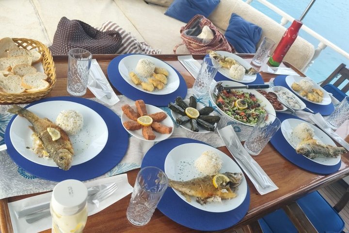 Private Sunset Boat Tour in Bodrum With Dinner