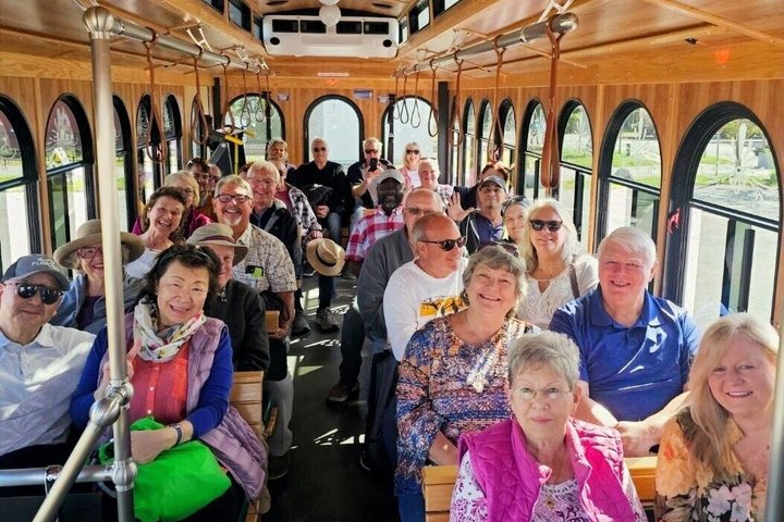 Shared Foliage Trolley Tour