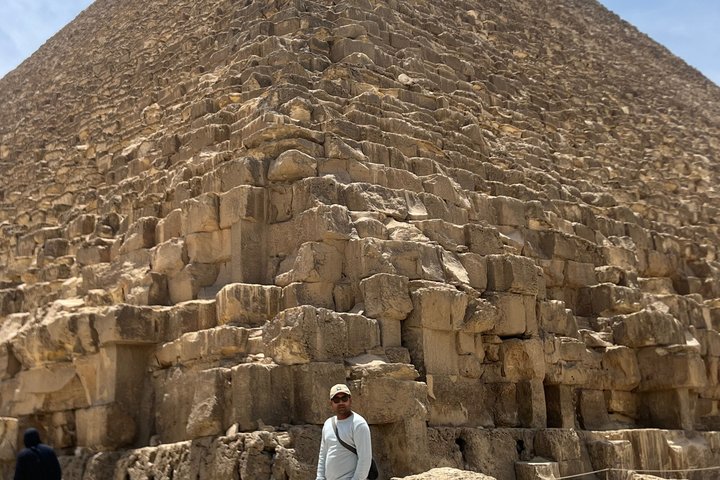 Private Giza Pyramids & Great Sphinx Half-Day Tour