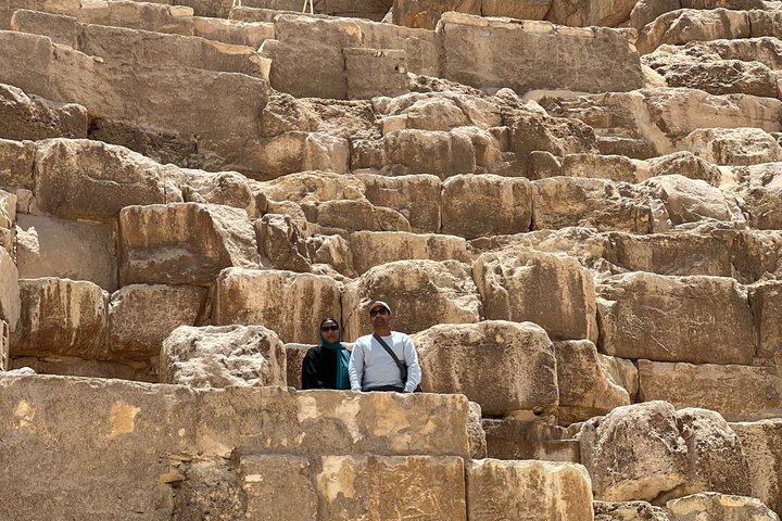Private Giza Pyramids & Great Sphinx Half-Day Tour