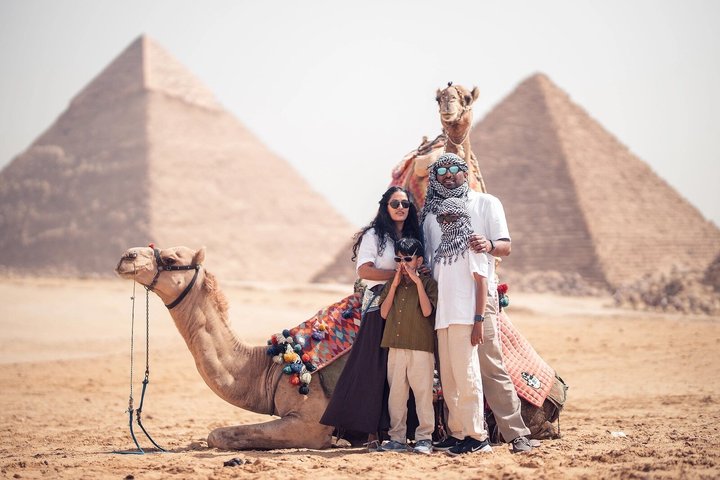 Private Giza Pyramids & Great Sphinx Half-Day Tour