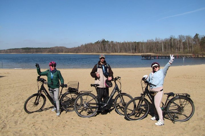 Toruń Beyond the Old Town – Electric Bike Adventure