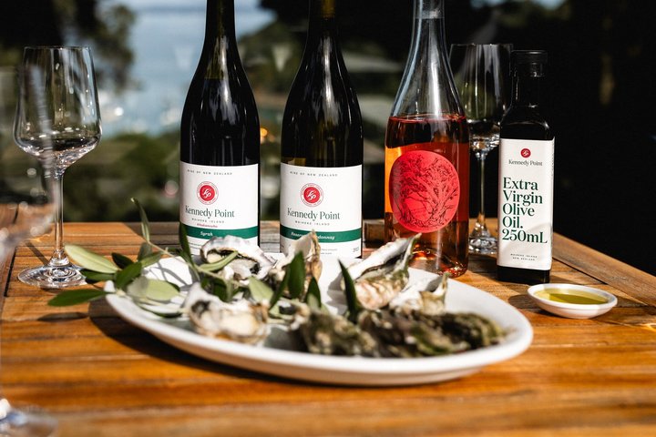 Waiheke Island Gourmet Food and Wine Tour