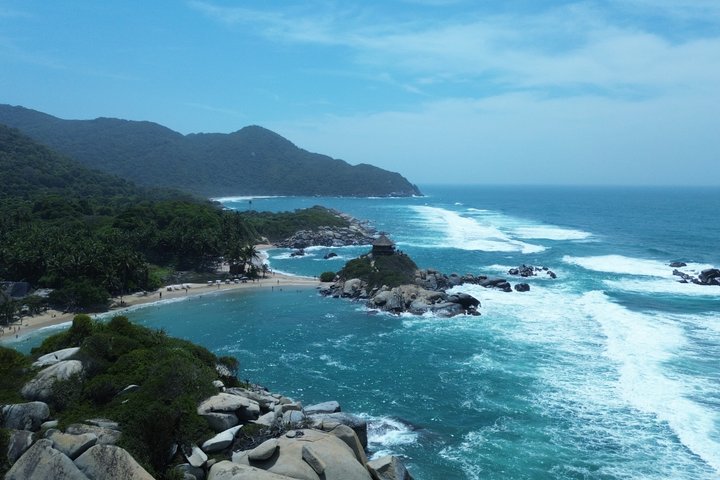 Private Tayrona Hike to Cabo San Juan: Bilingual Guide+Transport